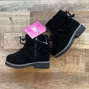 Rugged Bear black boots